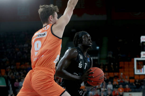 我们期待未 我们期待未