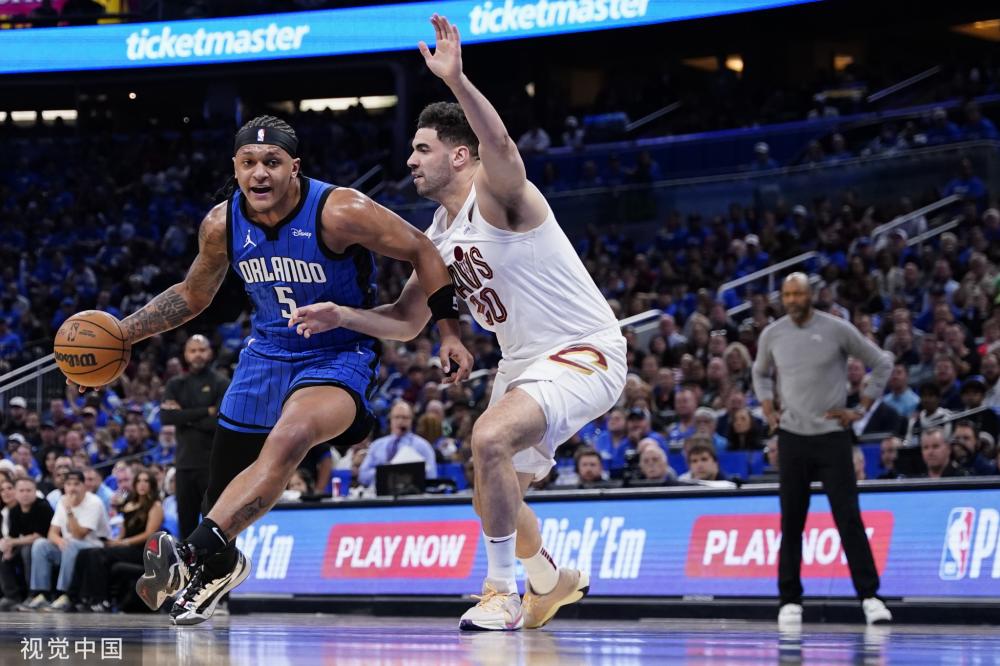 我们没有踢 我们没有踢