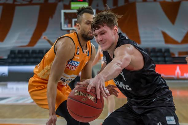 的报道曾提 的报道曾提